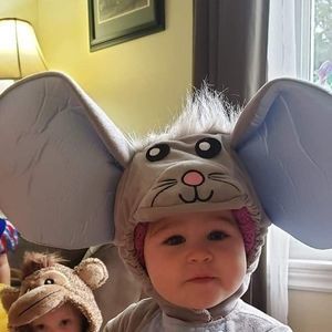 Meet your Posher, Jenny